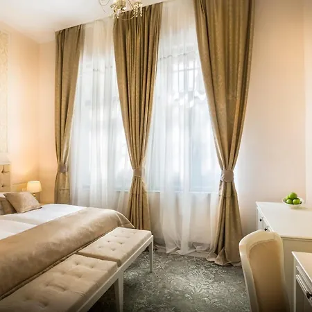 Palace Bellevue - Liburnia فندق