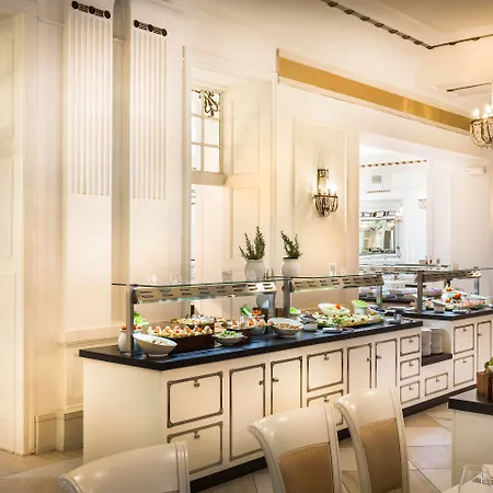 Palace Bellevue - Liburnia فندق أوباتيا