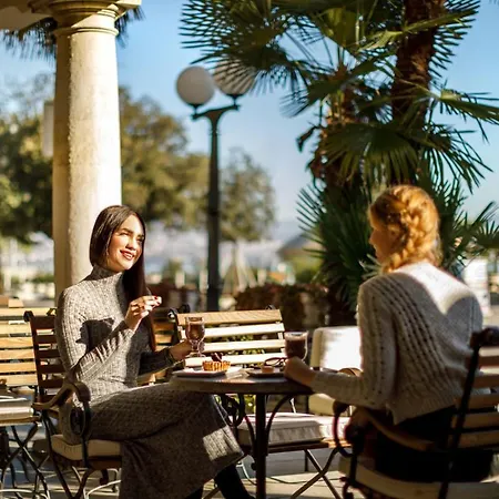 فندق Palace Bellevue - Liburnia أوباتيا